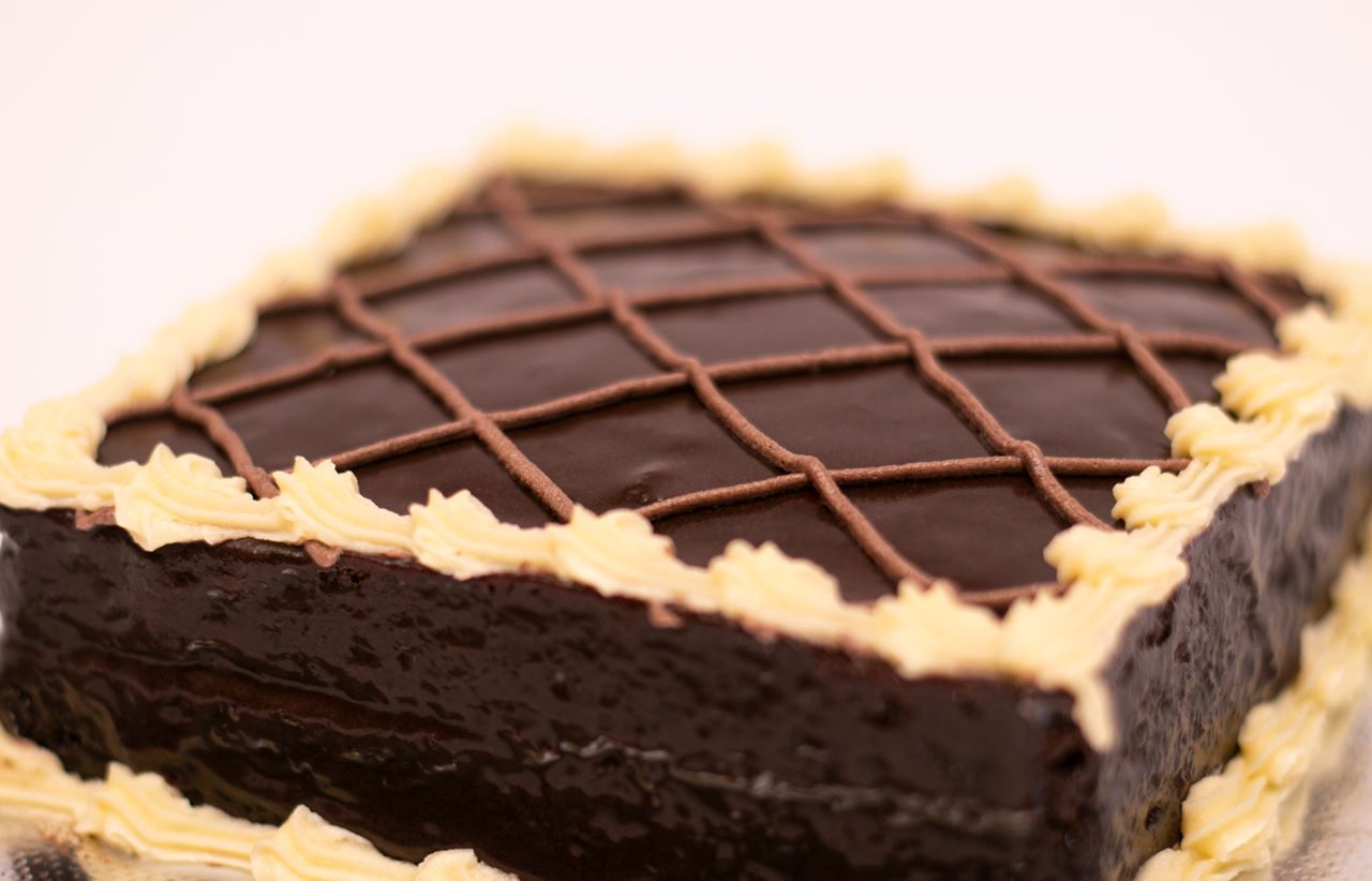 Easy Chocolate Fudge Cake | RecipeTin Eats